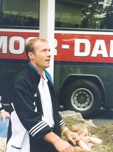Which prestigious award did Alan Shearer win during UEFA Euro 1996?