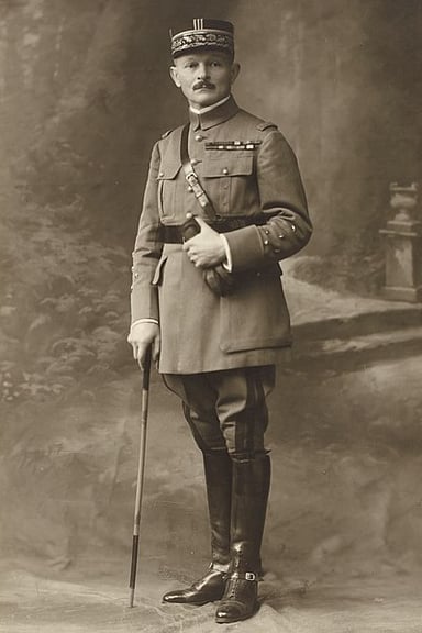 Who was Weygand a staff officer to in WWI?