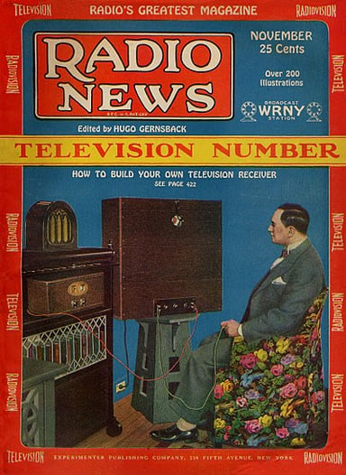 What year did Hugo Gernsback first publish Amazing Stories?