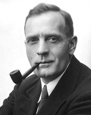 What crucial fields did Edwin Hubble establish?
