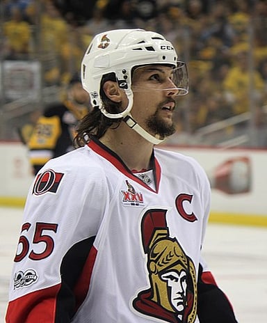 Where did Karlsson play before the NHL?