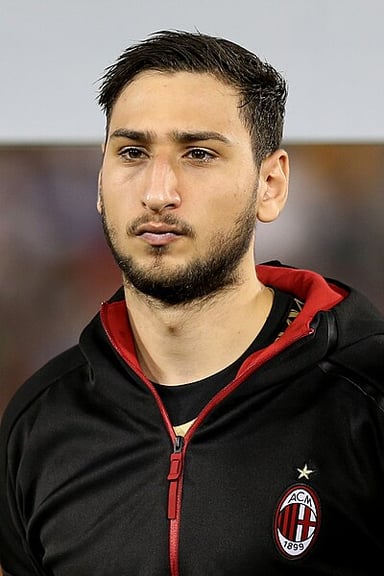 What is Donnarumma's jersey number at PSG?