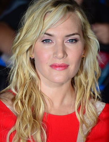 How old is Kate Winslet?