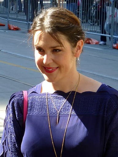 What is the name of Melanie Lynskey's daughter?