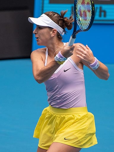 What is Belinda Bencic's highest career ranking in Women's Tennis Association (WTA)?
