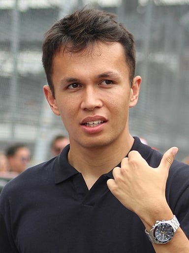 What was Alex Albon's highest race finish in his debut F1 season at Toro Rosso?