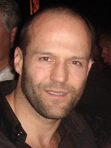Jason Statham was a member of which team's national diving team?