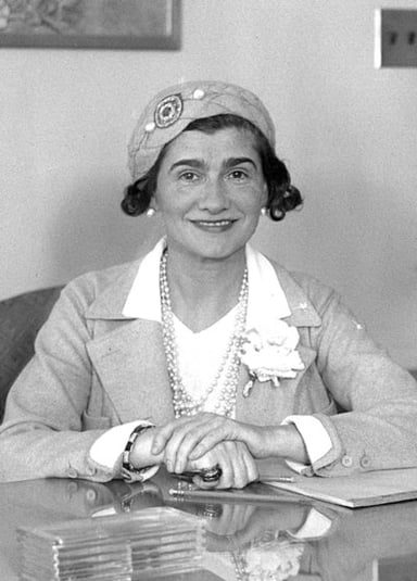 What did Coco Chanel's style replace?