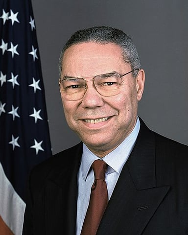 How many electoral votes did Colin Powell receive in the 2016 United States presidential election?