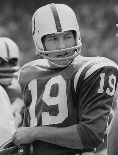 What year was Johnny Unitas inducted into the Pro Football Hall of Fame?