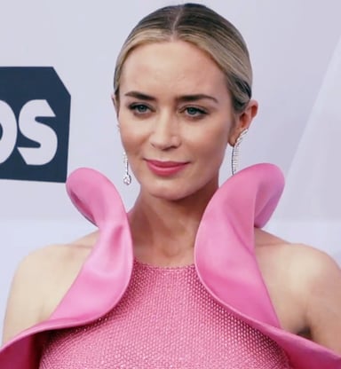 In which film does Emily Blunt play Katherine Oppenheimer?