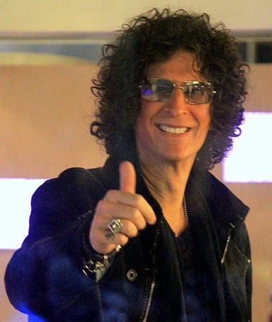 Which radio station did Howard Stern work for in Hartford, Connecticut?
