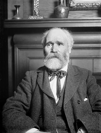 Who called Keir Hardie "Labour's greatest pioneer and its greatest hero"?