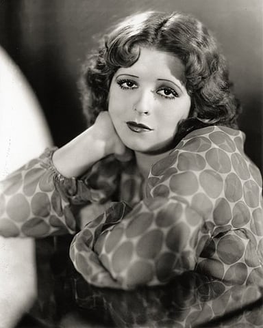 Which film featured Clara Bow as a World War I pilot's wife?