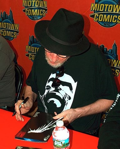 What country does Frank Miller have citizenship in?