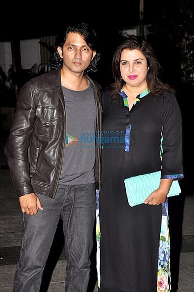 Farah Khan hosted which celebrity chat show?