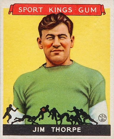 Which team did Jim Thorpe play for in Indiana in 1913?