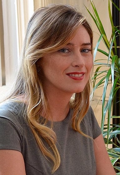 How long did Maria Elena Boschi serve as a minister in the Renzi Cabinet?