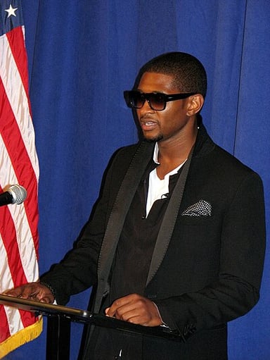 Usher received an award for [url class="tippy_vc" href="#2232924"]Yeah![/url] in 2005. Could you tell me what award it was?