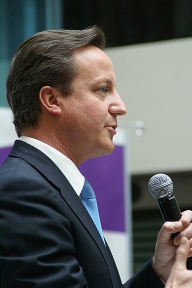 Is David Cameron left or right handed?