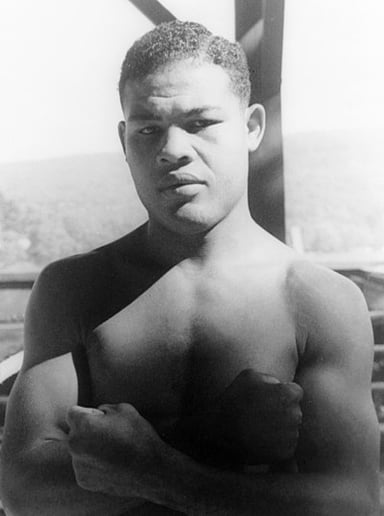 Is there a street named after Joe Louis in his hometown?