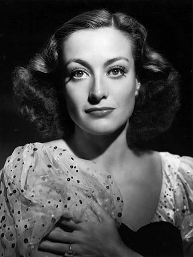 Joan Crawford's cause of death was [url class="tippy_vc" href="#1430796"]Kidney Failure[/url].[br]Is this true or false?