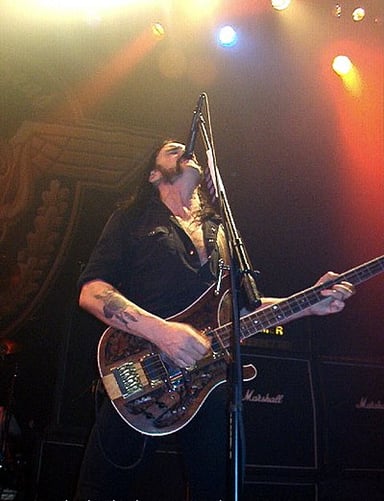 Lemmy's approach to bass was often likened to what?