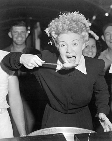 Which film studio signed Betty Hutton in 1941?