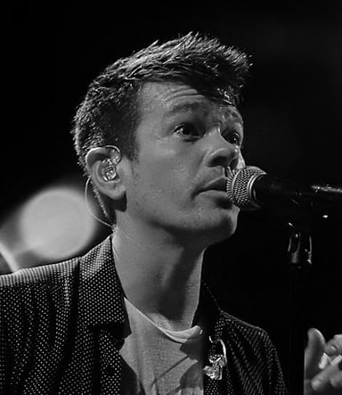 What's the name of Nate Ruess' indie pop band?