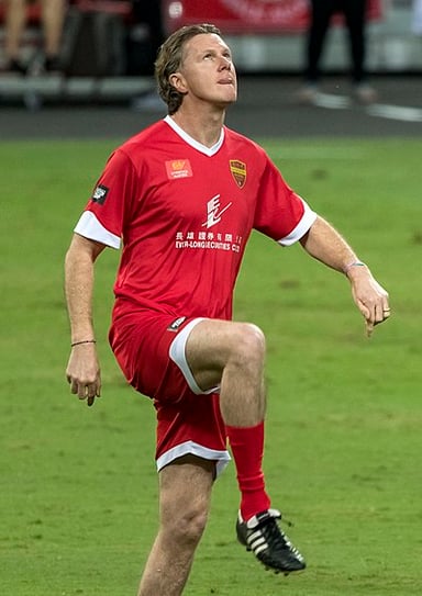 Against which team did Steve McManaman score his first professional goal?