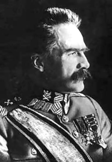 Where did Józef Piłsudski die?