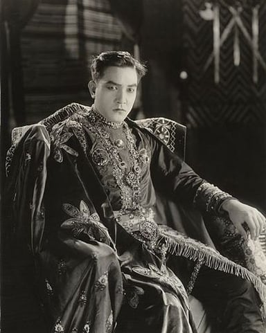 How many films did Sessue Hayakawa star in during his lifetime?