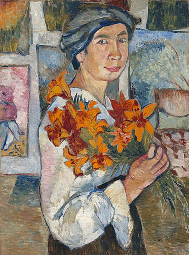 In which Parisian community did Goncharova become a leading figure after emigrating?