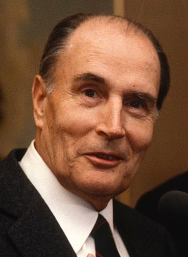 Under which French political system did Mitterrand serve as president?
