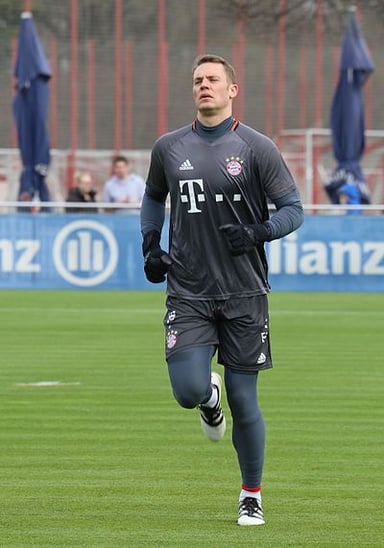 Would you be able to tell me what teams Manuel Neuer plays or has played for? [br](Select 2 answers)
