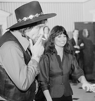 In what year was Waylon Jennings inducted into the Country Music Hall of Fame?