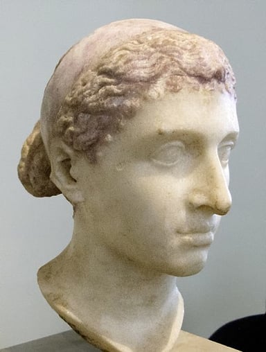 Who was Cleopatra's rival sibling during her joint reign with Ptolemy XIII?