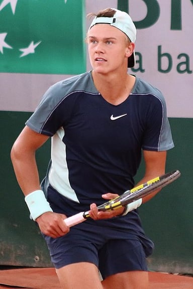 What is Holger Rune's highest ATP singles ranking?