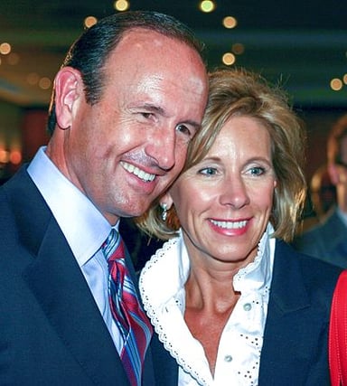 What is the estimated net worth of Betsy DeVos's family in 2016?