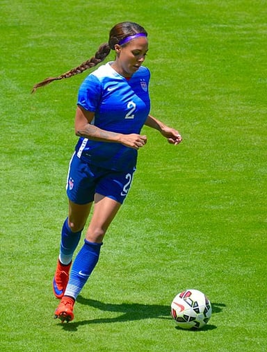 Sydney was traded to Seattle Reign FC in what year?