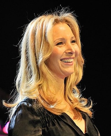 What is Lisa Kudrow's middle name?