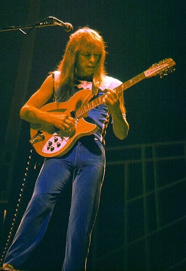What is Steve Howe's middle name?