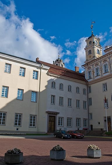 Who founded Vilnius University?