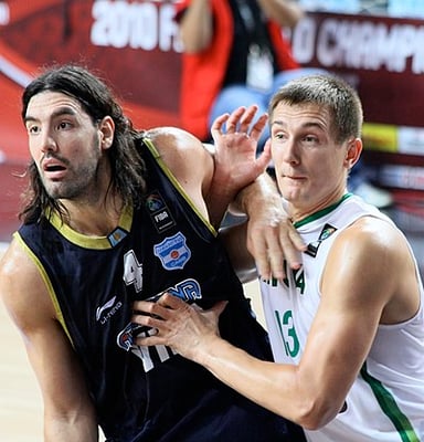 What award did Luis Scola win in 2010 in Argentina?