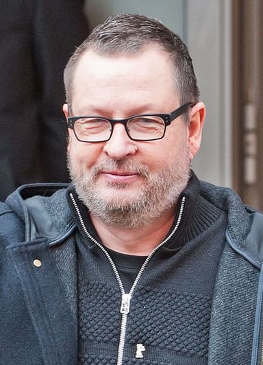 Which actor has Lars von Trier not collaborated with?
