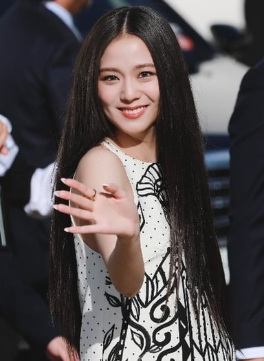 In which year did Jisoo win the Best Actress Award at the Seoul International Drama Awards?