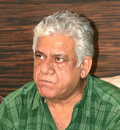 Which award did Om Puri receive in 1990?