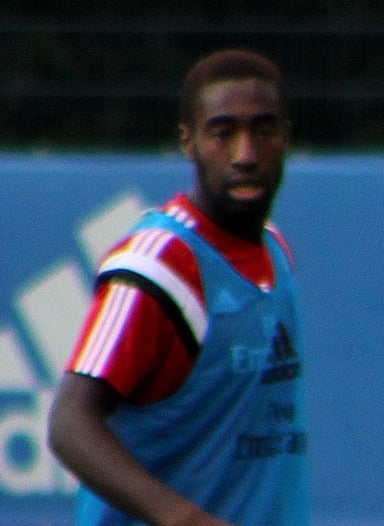 What is the nationality of Johan Djourou?