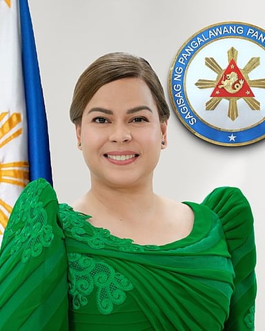 What was Sara Duterte's educational aspiration before law?