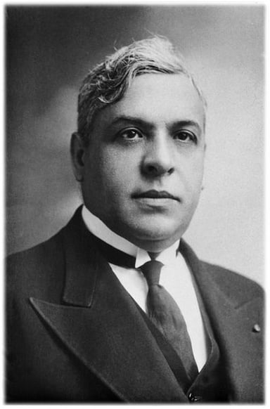 Which Portuguese leader's orders did Sousa Mendes ignore?
